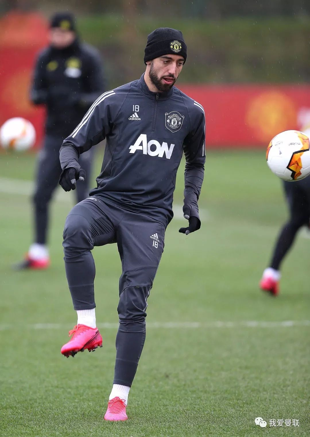 包含今夜深圳男篮备战欧联，内部沟通细节曝光，压力陡增，医务组通报恢复的词条